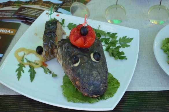 «Люди улыбаются и забывают о том, что ночью опять гремело». О хрупком счастье Донецка (ФОТО) | Русская весна