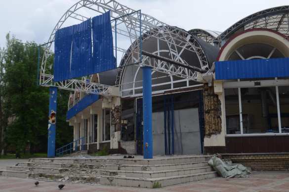 По расстрелянным улицам Донецка (ФОТОРЕПОРТАЖ «Русской Весны») | Русская весна