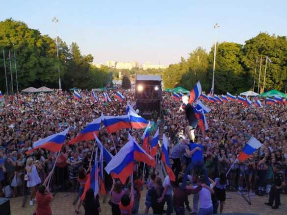 «Донецк и Луганск пуст, все мирные люди уехали» — бывший советник главы СБУ сделал весьма дебильное заявление (+ФОТО, ВИДЕО) | Русская весна