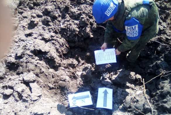 Зеленский принялся ровнять Донбасс с землёй: каратели поливают посёлки из тяжёлого вооружения (ФОТО, ВИДЕО) | Русская весна