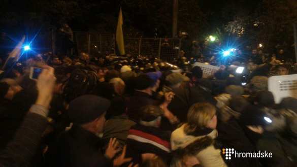 МОЛНИЯ: Порошенко начал жесткий разгон Майдана (+ВИДЕО, ФОТО) | Русская весна