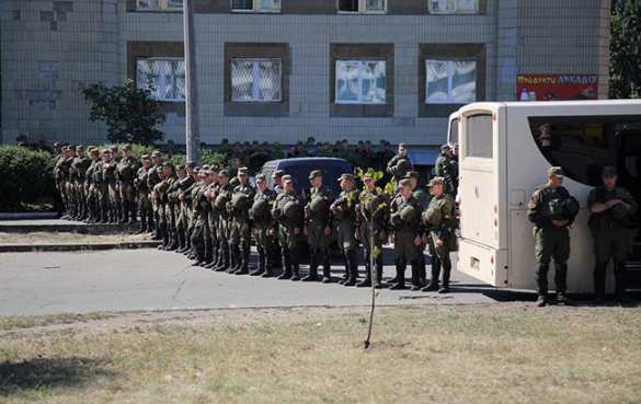 ВАЖНО: защитники педофилов-насильников из «Торнадо» избивают полицию у здания киевского суда (ФОТО, ВИДЕО) | Русская весна