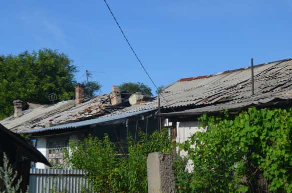 «Скоро пять часов, начнут стрелять» — репортаж из прифронтового поселка Трудовские (ФОТОЛЕНТА) | Русская весна