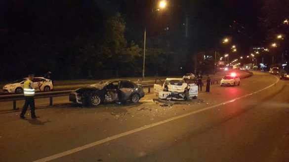 В Киеве полиция устроила ДТП во время погони (ФОТО, ВИДЕО) | Русская весна