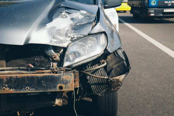 Это Украина: в Киеве нигериец-наркоман без документов въехал в полицейское авто (ФОТО, ВИДЕО) | Русская весна