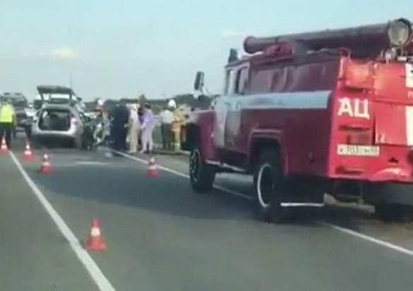 В кровавом ДТП на Кубани погибли 9 человек (ФОТО, ВИДЕО) | Русская весна