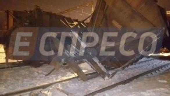Ночь аварий: БТР, грузовик и поезда столкнулись на Украине (ФОТО, ВИДЕО) | Русская весна