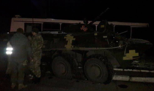 Знаки: переданный Порошенко БТР в первый же день попал в смертельное ДТП (ФОТО) | Русская весна