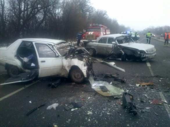 Военнослужащий ВСУ убил трех человек в ДТП (ФОТО) | Русская весна