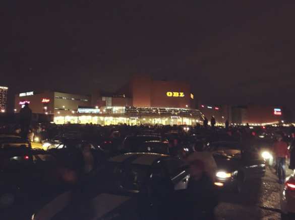 Ночные «гуляния» стритрейсеров в Москве: файеры и беспорядки (ФОТО, ВИДЕО 18+) | Русская весна