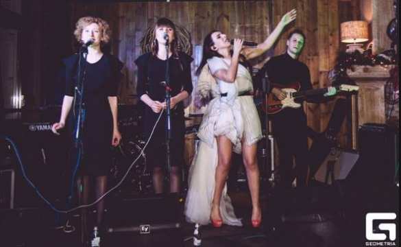 Как Джамала всего лишь год назад в Сочи на корпоративной вечеринке зажигала — ФОТОФАКТ | Русская весна