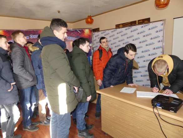 На Старобешевской ТЭС провели экскурсию для будущих энергетиков и пригласили их на работу (ФОТО, ВИДЕО) | Русская весна