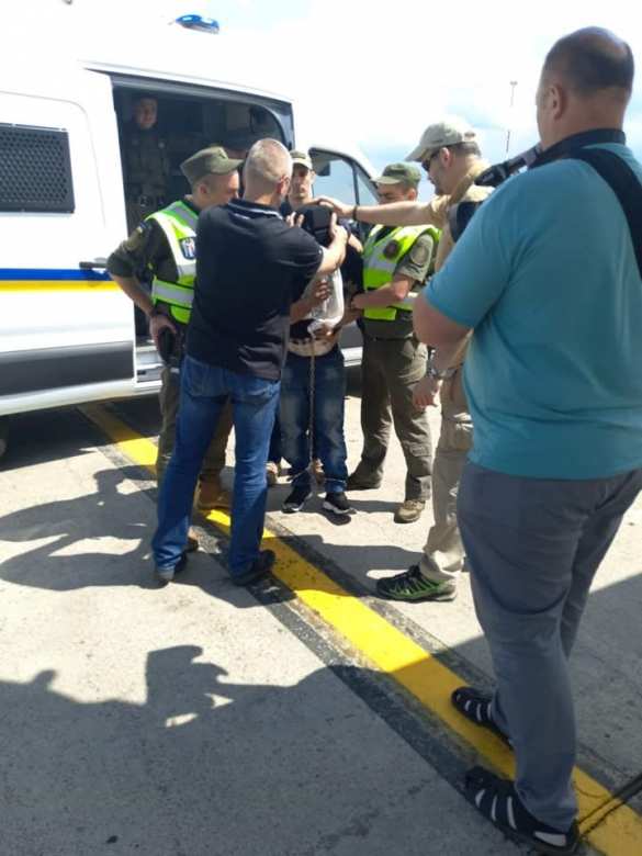 Украина выдала Польше жестокого убийцу из Грузии (ФОТО, ВИДЕО) | Русская весна