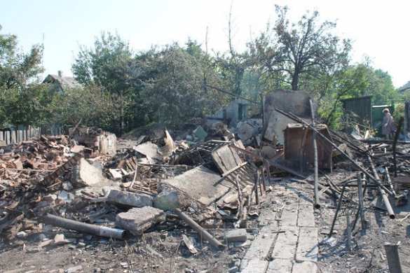 Донбасс в огне: хунта продолжает уничтожать города и села (фото и видео) | Русская весна