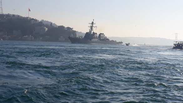 Эсминец ВМС США с крылатыми ракетами вошёл в Чёрное море, корабли ЧФ следят за ним (+ФОТО) | Русская весна
