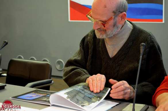 В ДНР представили фотосборник «Блокадный Донбасс» (ФОТО, ВИДЕО) | Русская весна