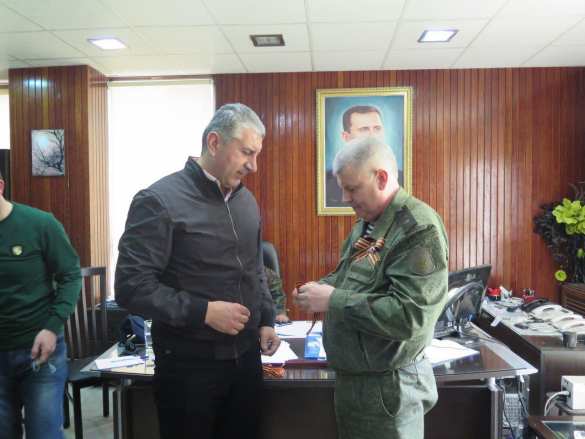 «Спасибо русским друзьям!» — Сирия посвящает акцию «Ленточка Победы» 9 Мая и совместной борьбе с армией России (ФОТО, ВИДЕО) | Русская весна