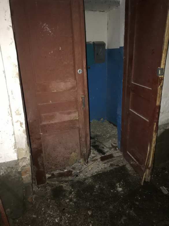 Отомстил за замечание: экс-«АТОшник» бросил боевую гранату в жилой дом (ФОТО) | Русская весна