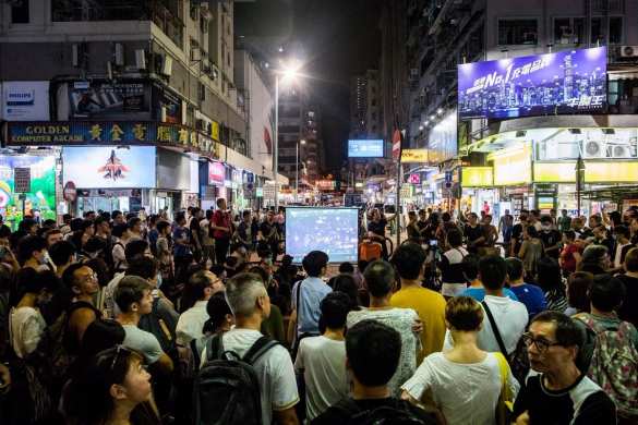 Протестующим в Гонконге показали фильм о Майдане (ФОТО) | Русская весна