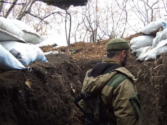 Горловский гарнизон: пьяные боевики ВСУ и нацгвардии 40 минут обстреливали позиции ВС ДНР, ответный огонь не открывался (+ФОТО) | Русская весна