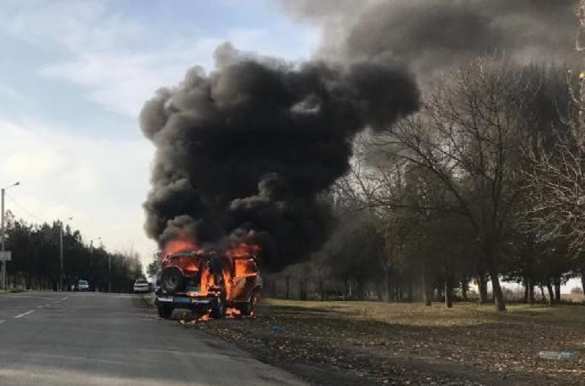 Чудом выжили: полицейская машина загорелась на ходу под Одессой (ФОТО) | Русская весна