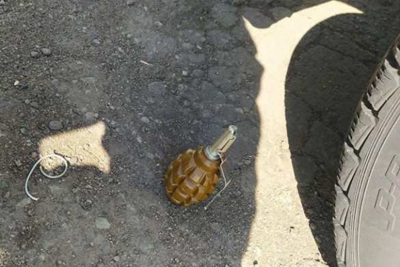 Это Украина: «ветеран АТО» пытался взорвать полицейских рядом с рухнувшим мостом через Днепр (ФОТО) | Русская весна