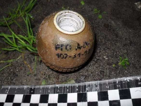 С гранатой в кармане: конфликт четырех «атошников» в Киеве едва не перерос в бойню (ФОТО) | Русская весна