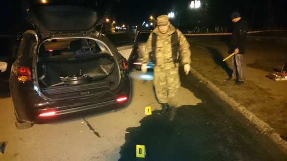 В автомобиль украинского депутата бросили гранату (ФОТО) | Русская весна