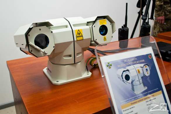 Противотанковые «ежи» и зелень в «кадках»: хваленая «Стена» на границе Украины с Россией (ФОТОЛЕНТА) | Русская весна