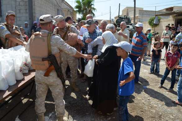 Сирия: Конвой Минобороны РФ был неожиданно встречен красивыми девушками, лезгинкой и баянистом — репортаж РВ (ФОТО, ВИДЕО) | Русская весна