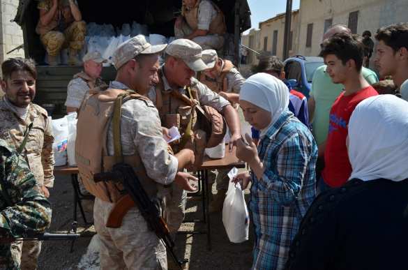 Сирия: Конвой Минобороны РФ был неожиданно встречен красивыми девушками, лезгинкой и баянистом — репортаж РВ (ФОТО, ВИДЕО) | Русская весна