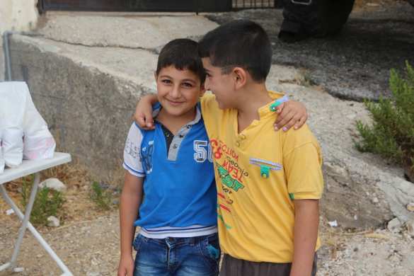 Трогательные кадры: Военные России и дети Сирии в горной Латакии — репортаж «РВ» (ФОТО) | Русская весна