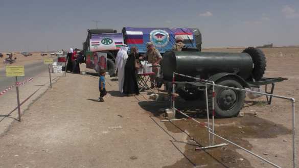 Путь из ада: Армия России отнимает у боевиков Идлиба живой щит (ФОТО) | Русская весна