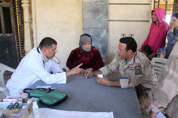 Впервые: Конвой Минобороны прибыл в подконтрольный боевикам анклав в Хомсе (ФОТО) | Русская весна