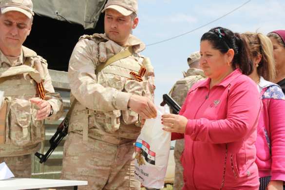 Как встречают освободителей: Российские малиновые береты с георгиевскими лентами в освобождённых от боевиков районах (+ВИДЕО, ФОТО) | Русская весна