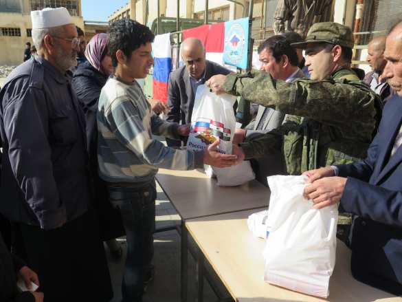 Несущие жизнь: Российские военные на юге Сирии, — репортаж РВ (ФОТО) | Русская весна