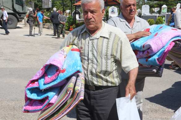 «Спасибо, Россия!» — арабские детишки устроили трогательную встречу российским военным (ФОТО) | Русская весна