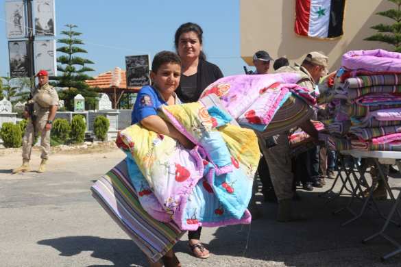 «Спасибо, Россия!» — арабские детишки устроили трогательную встречу российским военным (ФОТО) | Русская весна