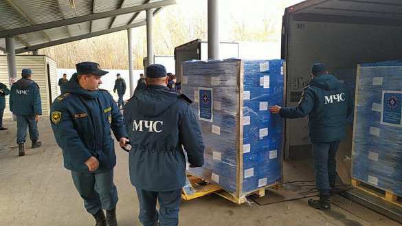 На Донбасс прибыл конвой с важным грузом из России (ФОТО, ВИДЕО) | Русская весна