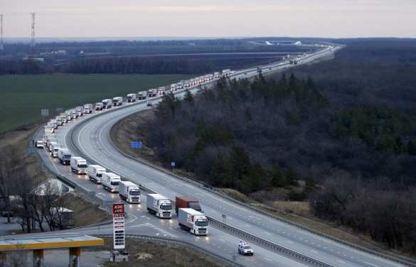 «Где пепел падает с небес — идёт колонна МЧС», — ко Дню спасателя России (ВИДЕО) | Русская весна