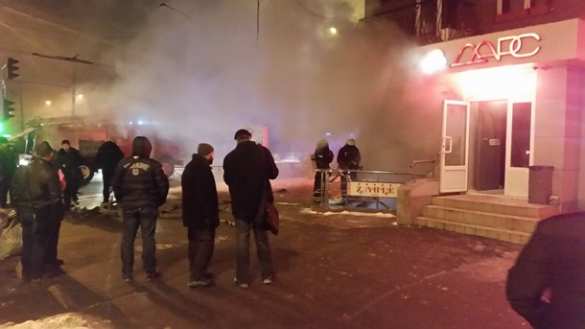 В кафе в центре Харькова произошел взрыв, есть пострадавшие (ФОТО) | Русская весна