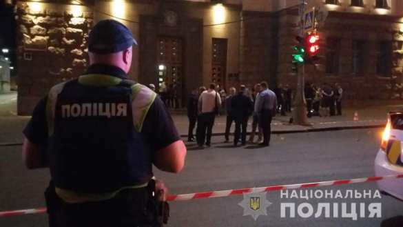 Ночной налёт на мэрию Харькова: охранник ранен, патрульный убит (ФОТО, ВИДЕО) | Русская весна