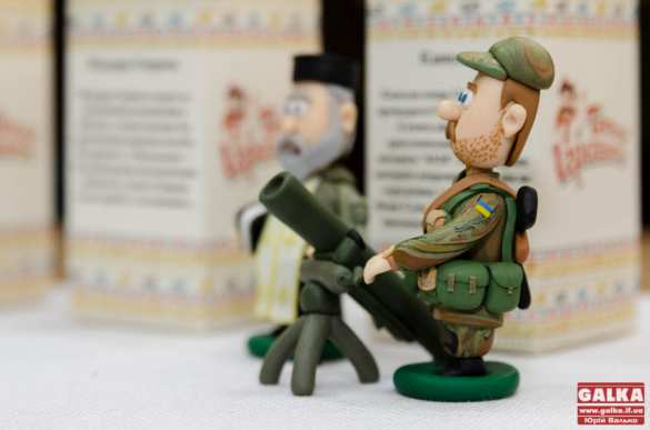 На Украине выпустили игрушки в виде Яроша и боевиков «добробатов» (ФОТО) | Русская весна