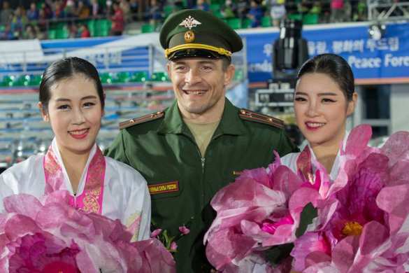 В корейском Мунгёне состоялась торжественная церемония открытия VI Всемирных военных игр (ФОТО) | Русская весна