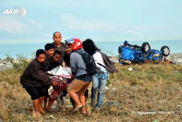 Страшное цунами в Индонезии: сотни погибших, число жертв продолжает расти (ФОТО, ВИДЕО) | Русская весна