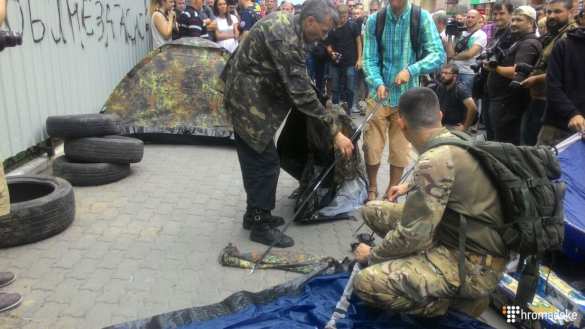 Под офисом «Интера» ставят палатки и организуют новый «майдан» (+ФОТО) | Русская весна