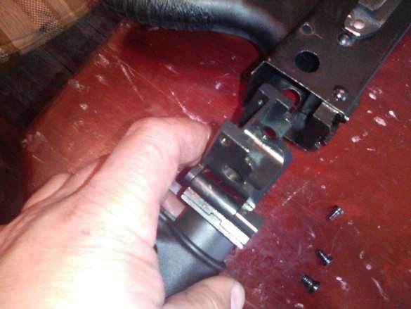 Зрада: Украинский оружейный завод испортил 4000 автоматов под видом модернизации  (ФОТО) | Русская весна