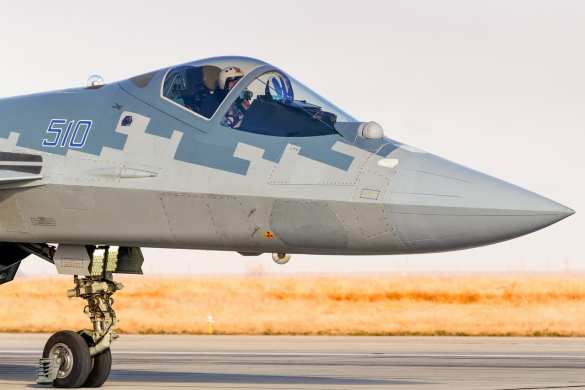 Уникальные кадры полётов новейших истребителей пятого поколения Су-57 ВКС России (ФОТО, ВИДЕО) | Русская весна