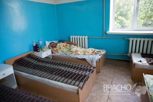 За выкрик «Слава Украине» «патриоту» разбили голову в оккупированной части Донбасса (ФОТО) | Русская весна