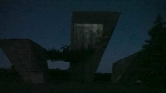 Помним, чтим, гордимся! — украинский город Изюм встал «по тревоге» в 4 часа утра (ФОТО, ВИДЕО) | Русская весна